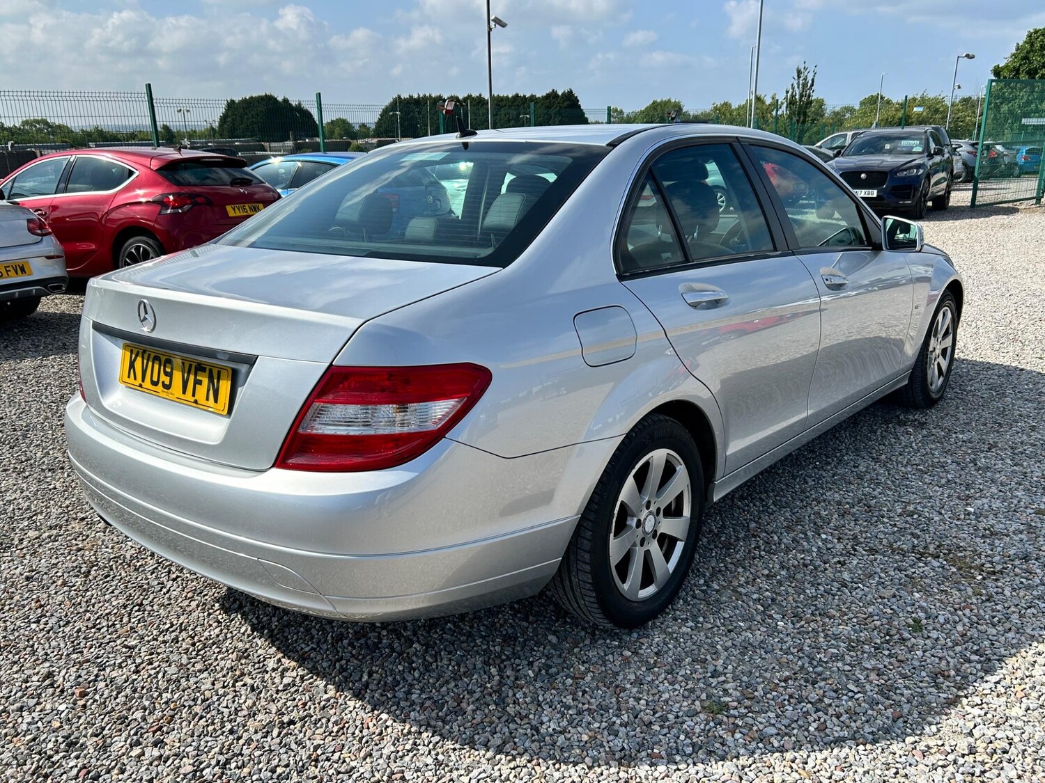 Used Mercedes-Benz C Class 2009 for sale - 76992730: Photo 9