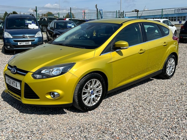 Used Ford Focus 2011 for sale - 75635159: Photo 12