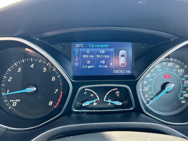 Used Ford Focus 2011 for sale - 75635159: Photo 4