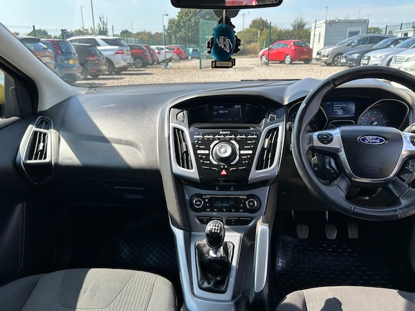 Used Ford Focus 2011 for sale - 75635159: Photo 6