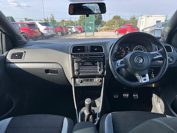 Used Volkswagen Polo 2012 for sale - 75622588: Photo