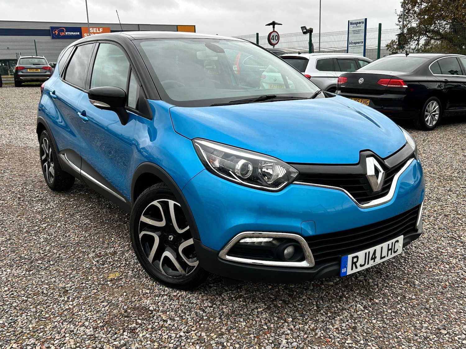 Used Renault Captur 2014 for sale - 76348858: Photo 1