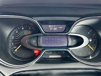 Used Renault Captur 2014 for sale - 76348858: Photo