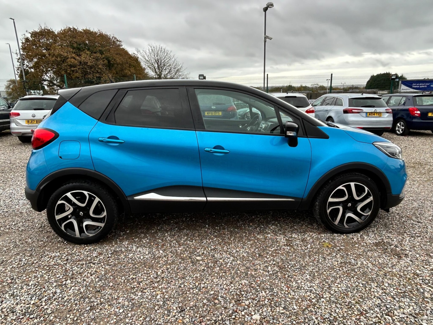 Used Renault Captur 2014 for sale - 76348858: Photo 8