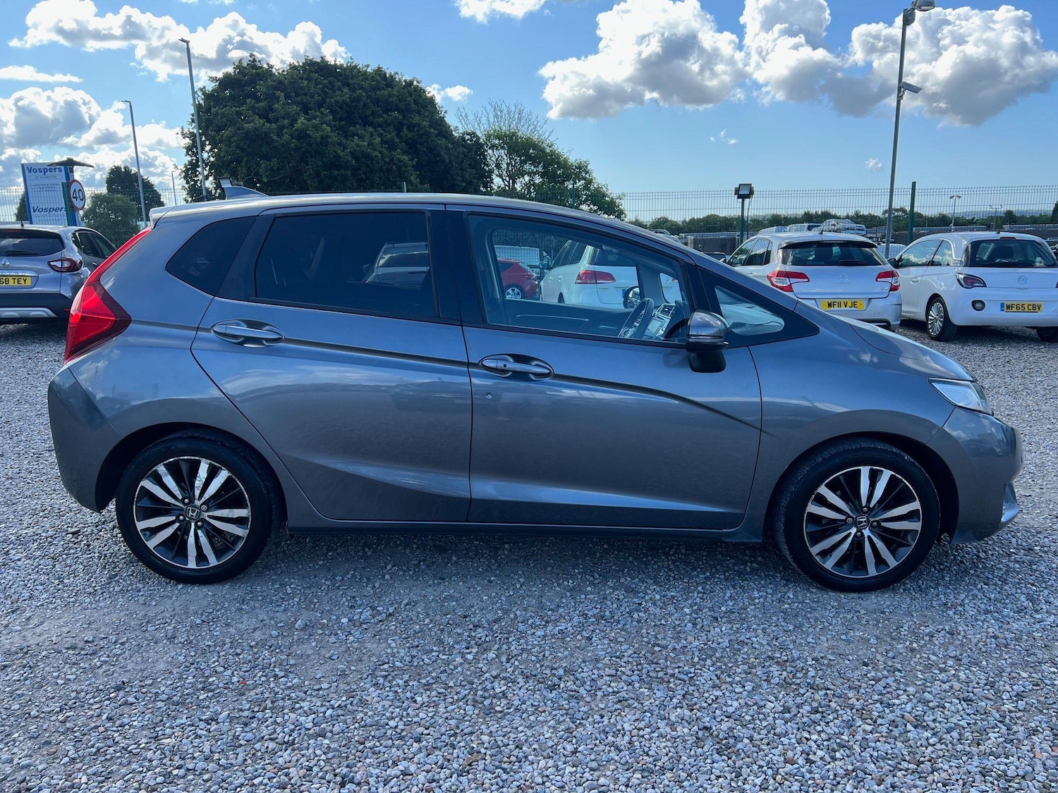 Used Honda Jazz 2017 for sale - 76987658: Photo 8