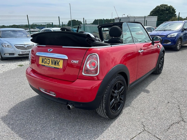 Used MINI Convertible 2013 for sale - 75280326: Photo 7