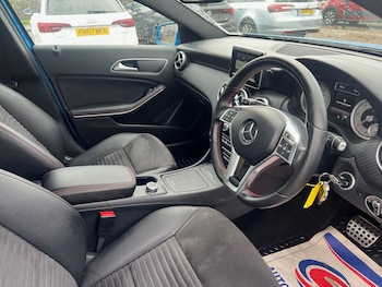 Used Mercedes-Benz A-Class 2015 for sale - 76612731: Photo