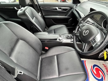 Used Mercedes-Benz C-Class 2014 for sale - 75949555: Photo