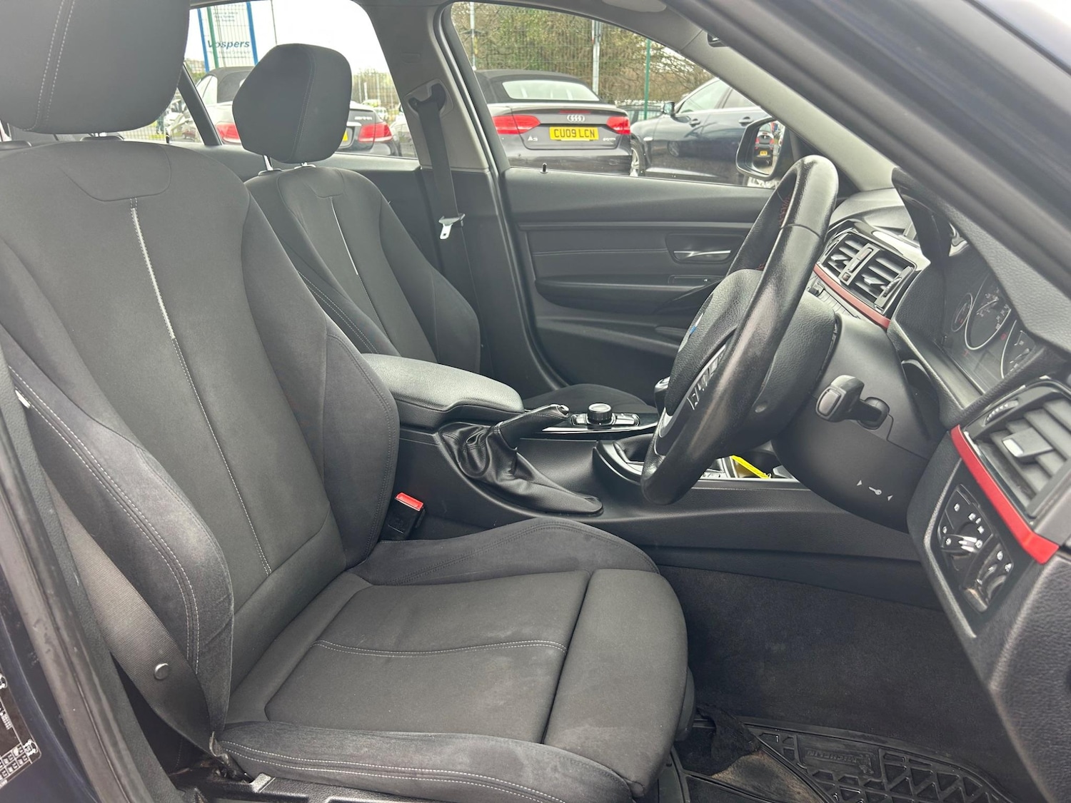 Used BMW 3 Series 2012 for sale - 76995241: Photo 2