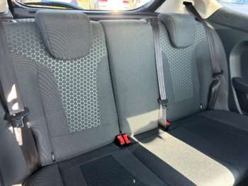 Used Ford Fiesta 2010 for sale - 73917314: Photo