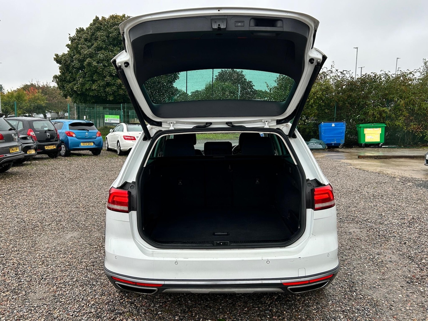 Used Volkswagen Passat 2016 for sale - 76012132: Photo 17