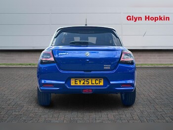 Used Suzuki Swift 2025 for sale - 79383549: Photo