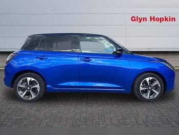 Used Suzuki Swift 2024 for sale - 79383539: Photo