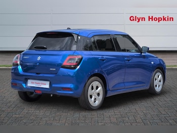 Used Suzuki Swift 2025 for sale - 79383538: Photo