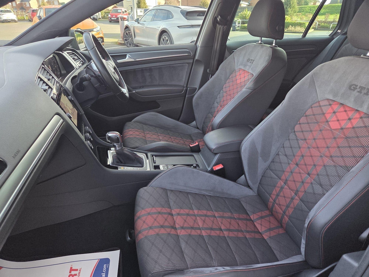 Used Volkswagen Golf 2020 for sale - 77427643: Photo 19