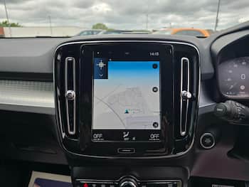 Used Volvo XC40 2021 for sale - 79889954: Photo