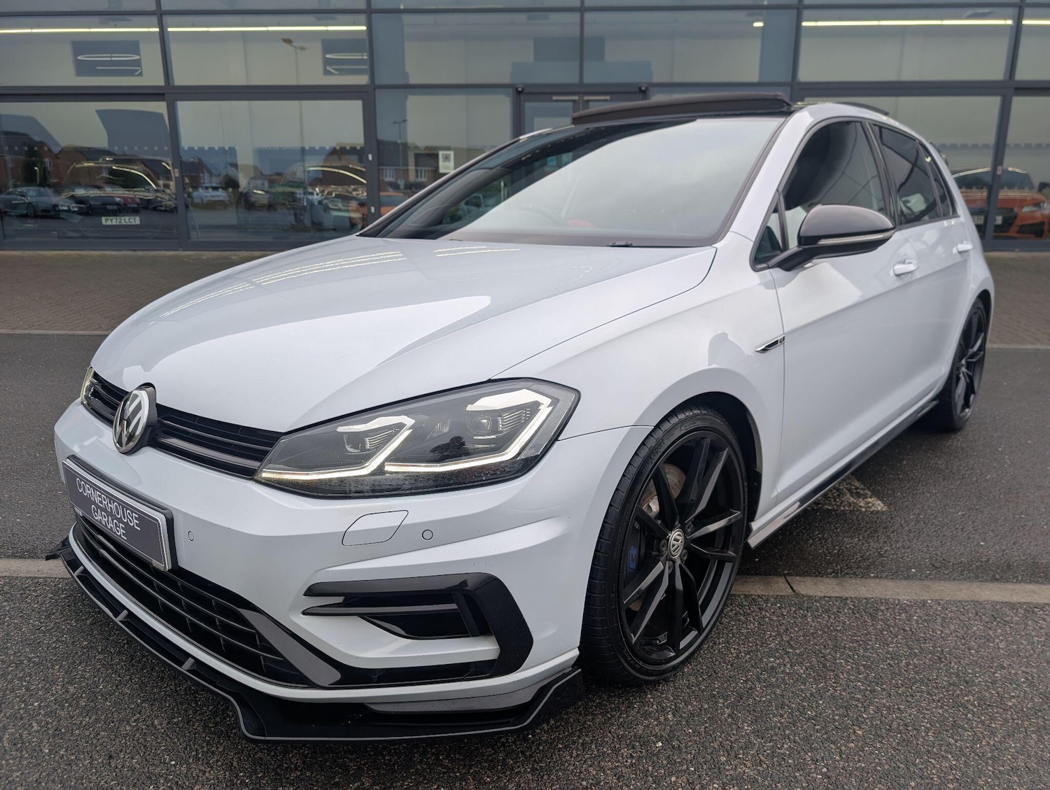 Used Volkswagen Golf 2018 for sale - 77427653: Photo 12