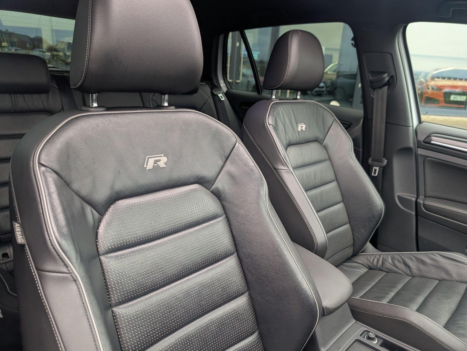 Used Volkswagen Golf 2018 for sale - 77427653: Photo 24