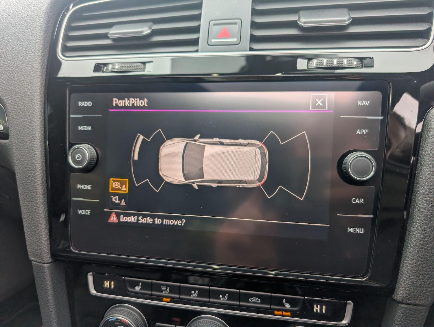 Used Volkswagen Golf 2018 for sale - 77427653: Photo 27