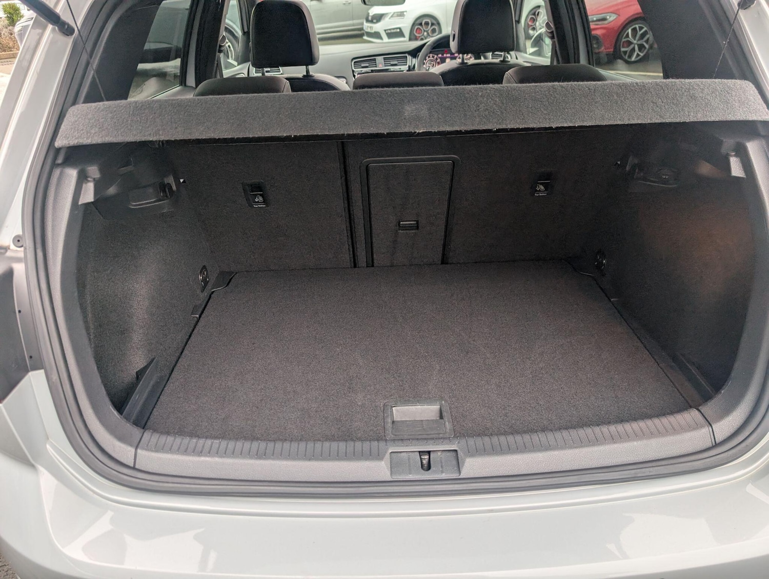 Used Volkswagen Golf 2018 for sale - 77427653: Photo 40