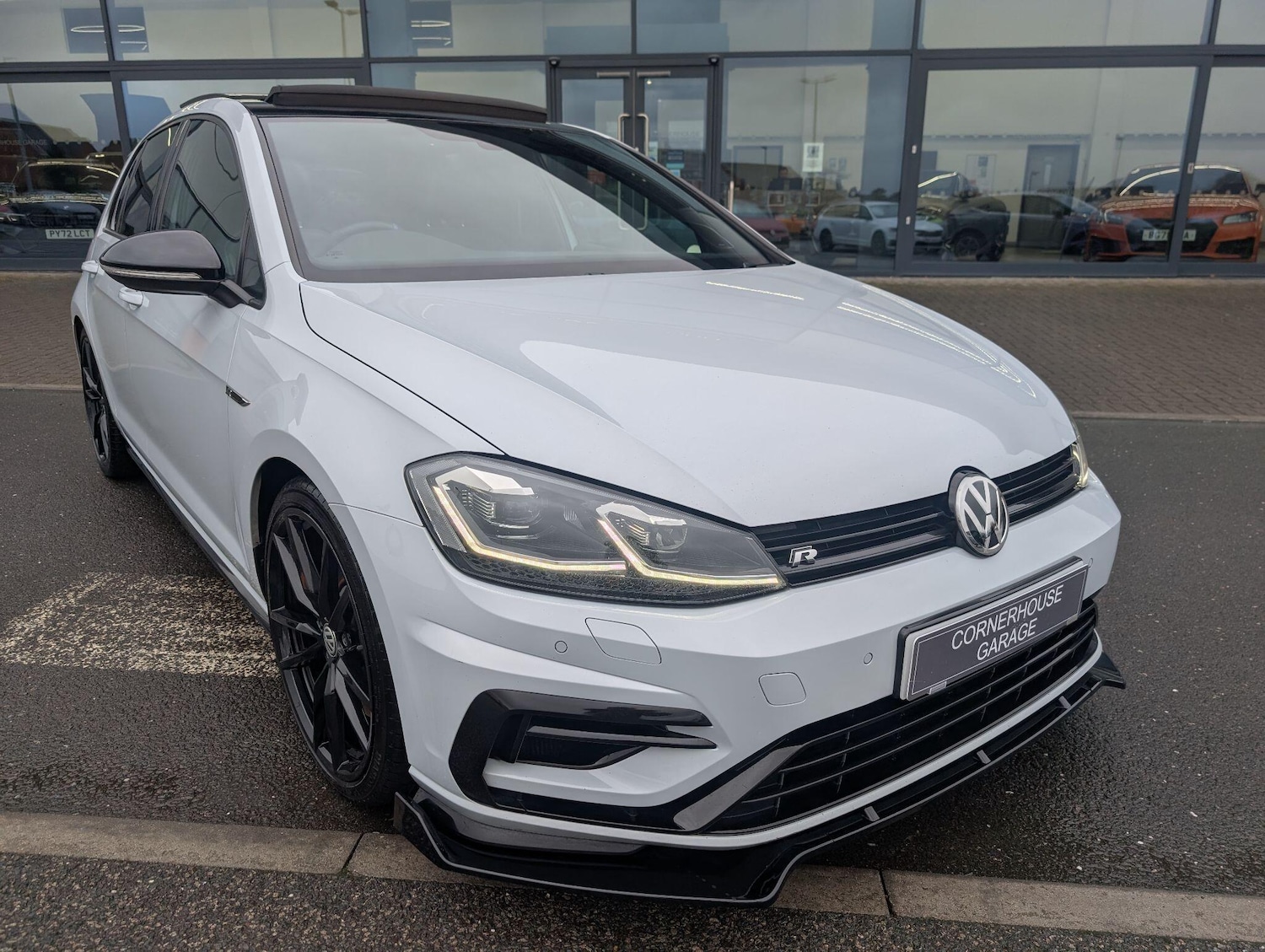 Used Volkswagen Golf 2018 for sale - 77427653: Photo 43