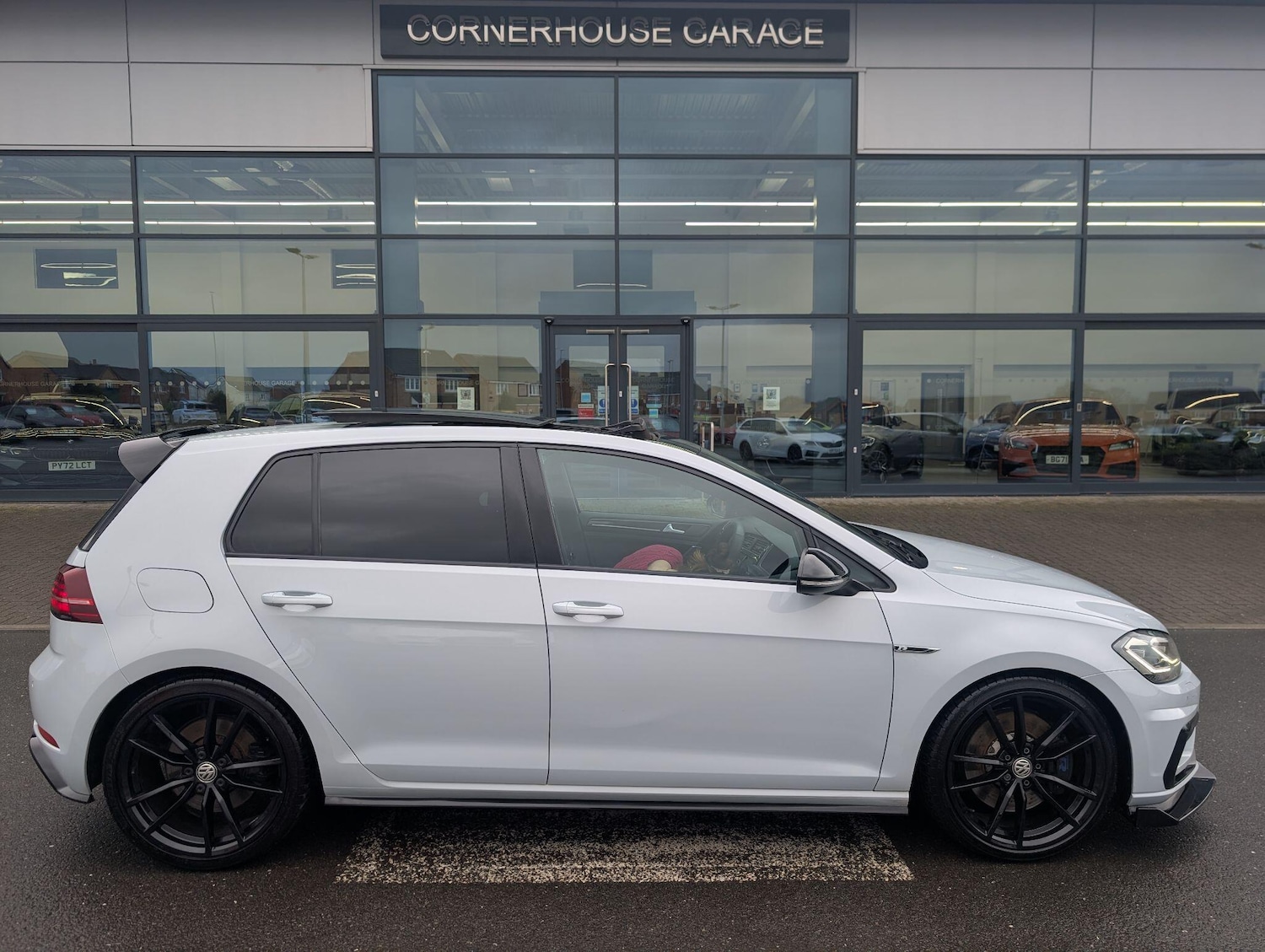 Used Volkswagen Golf 2018 for sale - 77427653: Photo 5