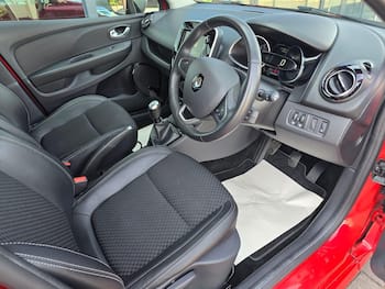 Used Renault Clio 2019 for sale - 79889945: Photo