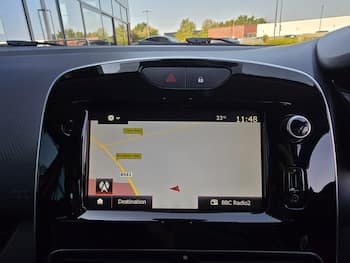 Used Renault Clio 2019 for sale - 79889945: Photo