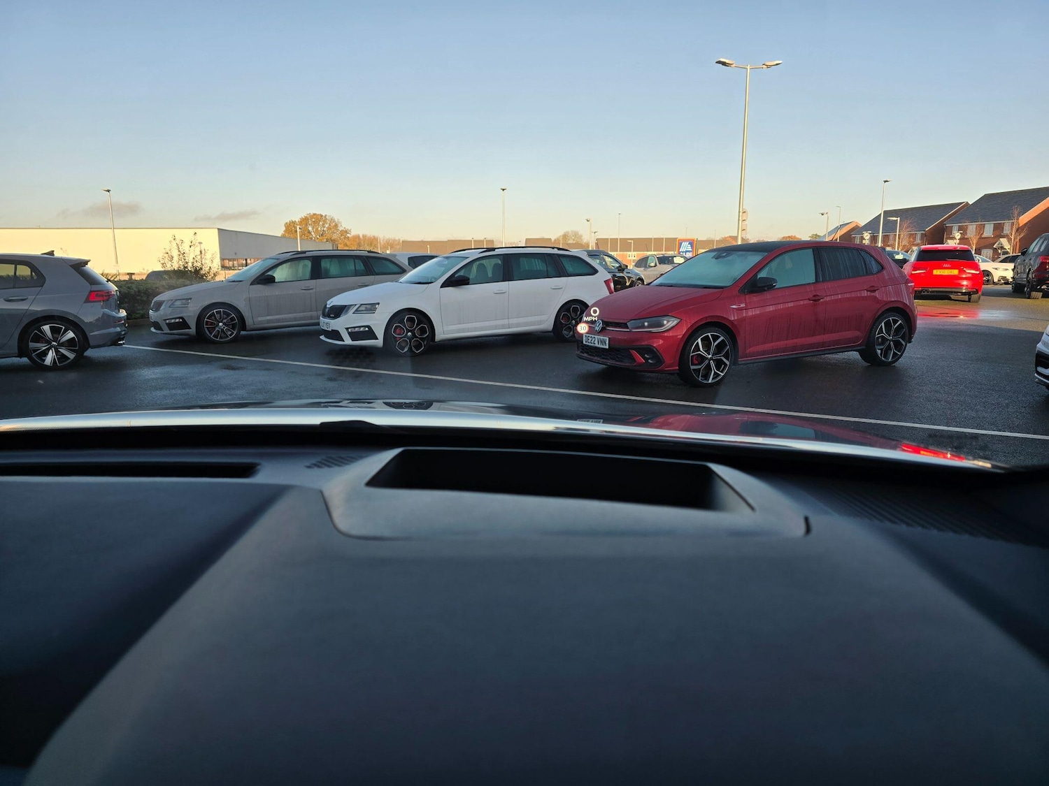 Used Nissan Qashqai for sale - 77426197: Photo 2