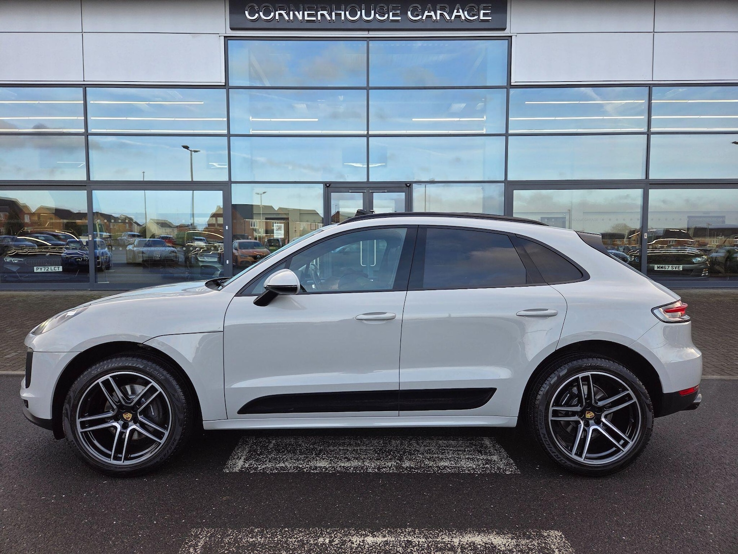 Used Porsche Macan 2019 for sale - 77427635: Photo 13