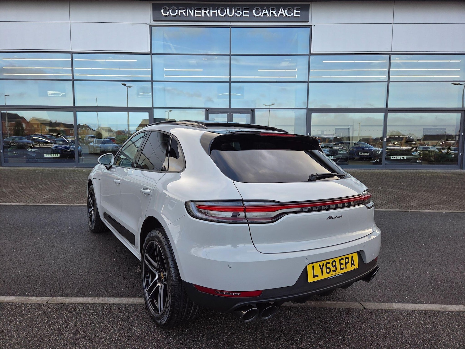 Used Porsche Macan 2019 for sale - 77427635: Photo 15