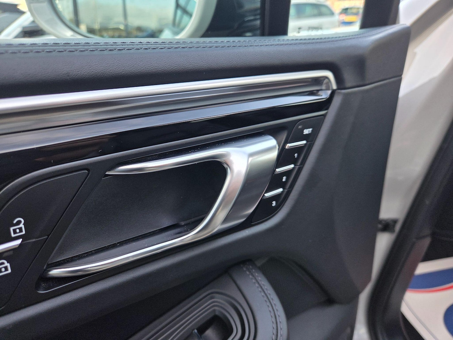 Used Porsche Macan 2019 for sale - 77427635: Photo 35