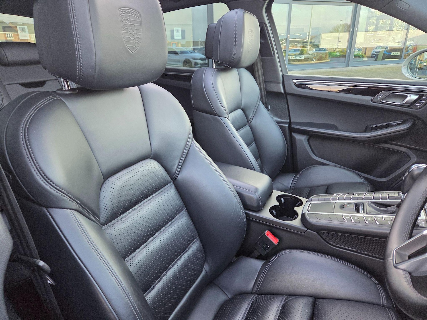 Used Porsche Macan 2019 for sale - 77427635: Photo 4