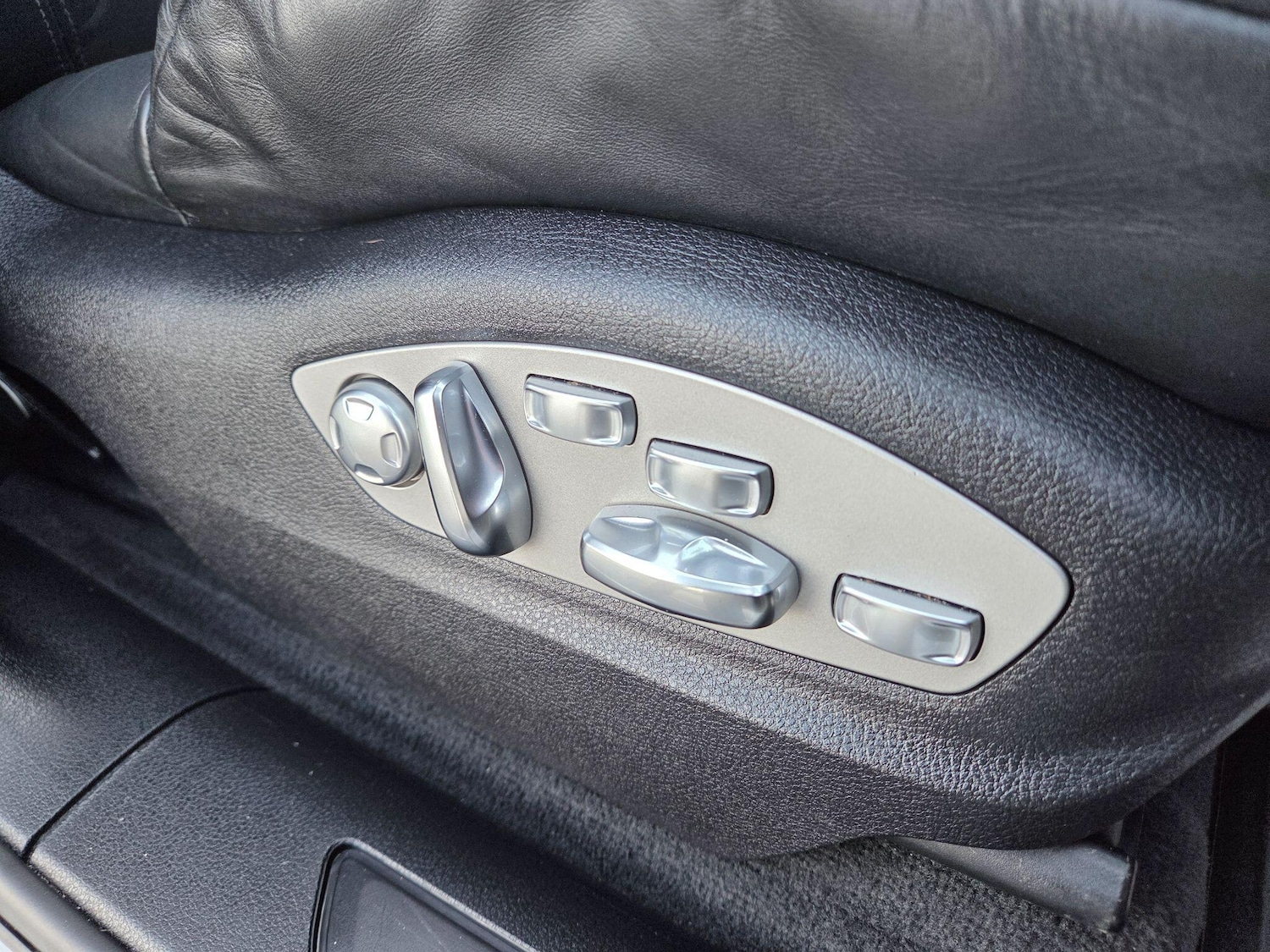 Used Porsche Macan 2019 for sale - 77427635: Photo 5