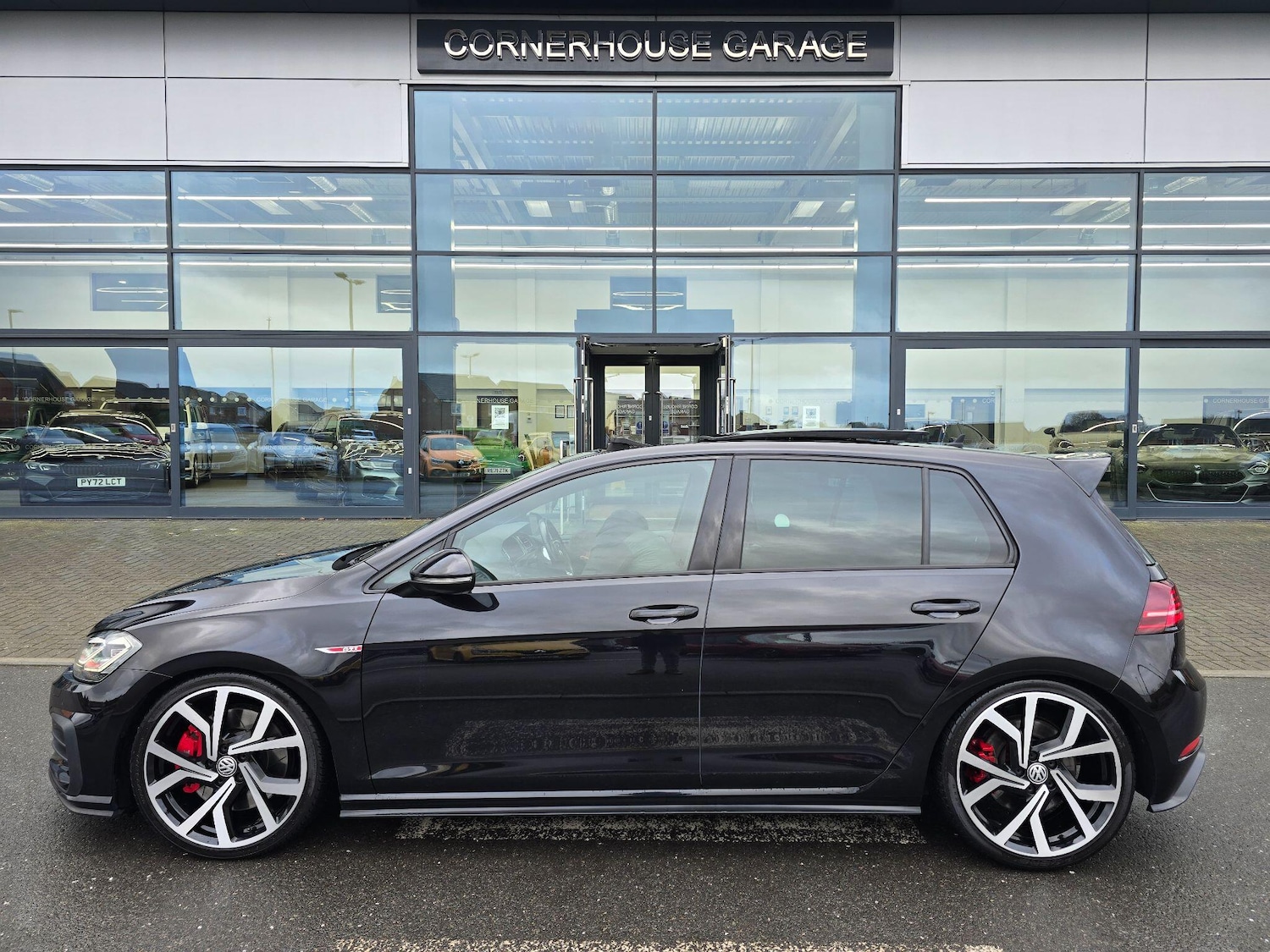 Used Volkswagen Golf 2018 for sale - 77427618: Photo 14