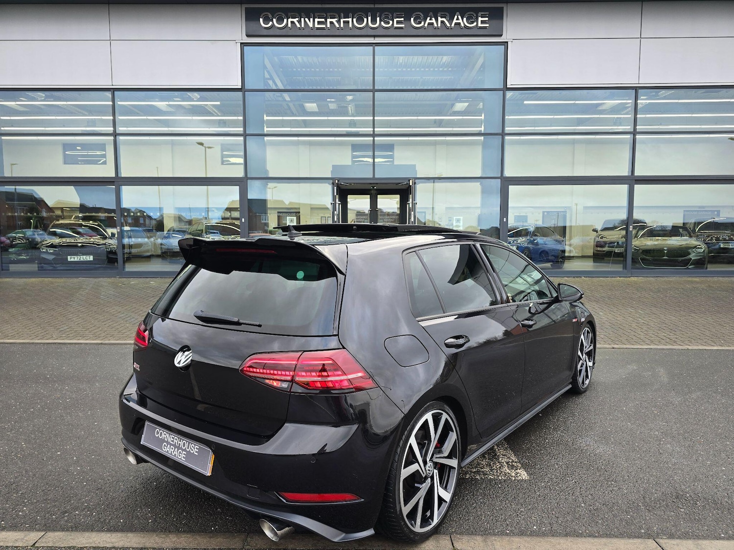 Used Volkswagen Golf 2018 for sale - 77427618: Photo 18