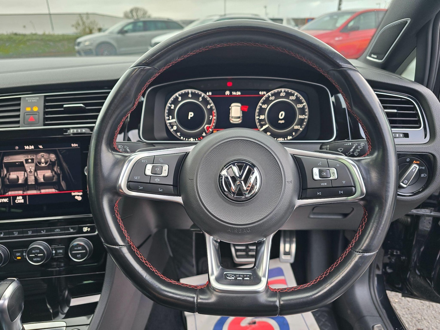 Used Volkswagen Golf 2018 for sale - 77427618: Photo 37