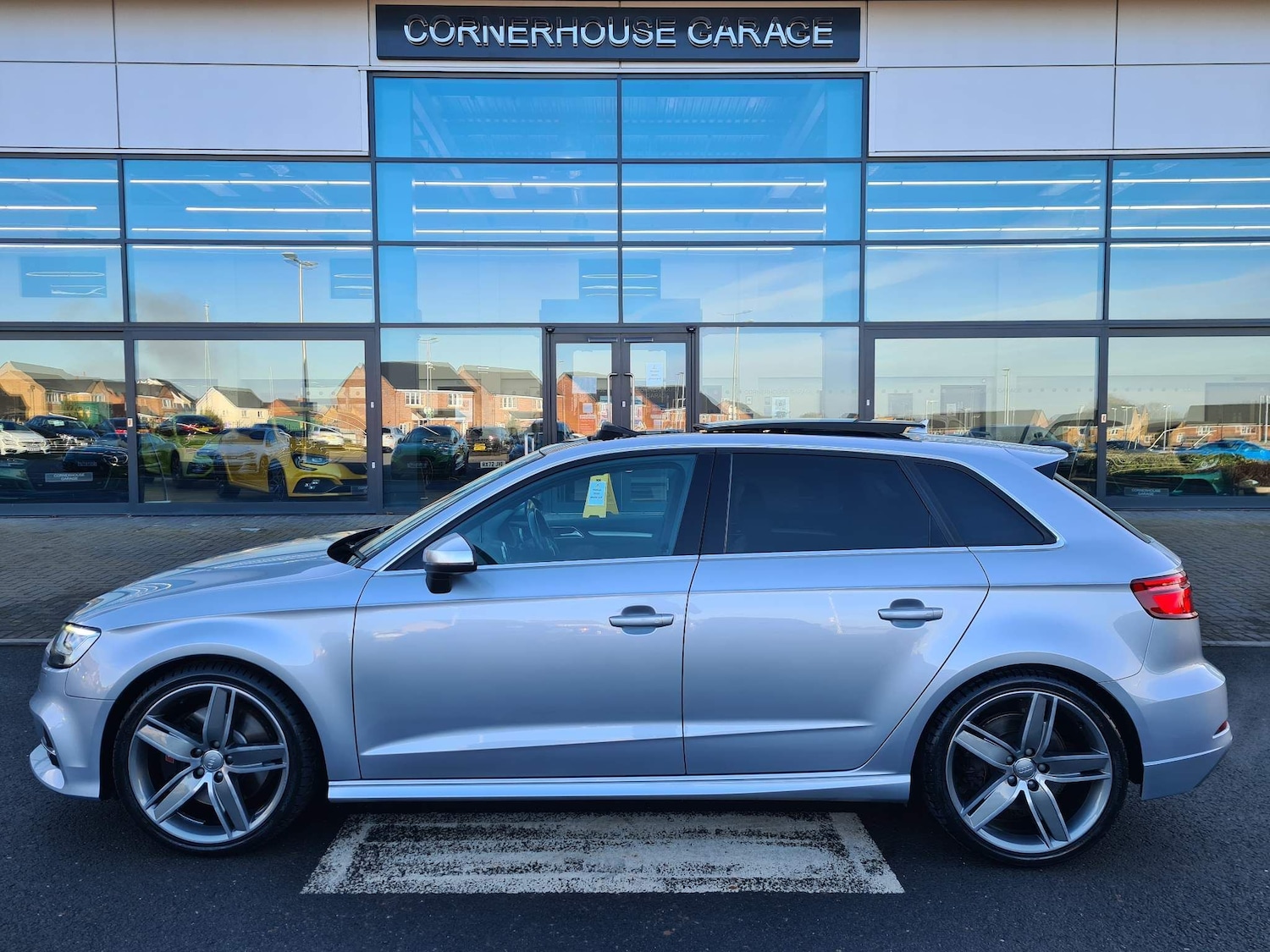 Used Audi A3 2016 for sale - 65739786: Photo 8