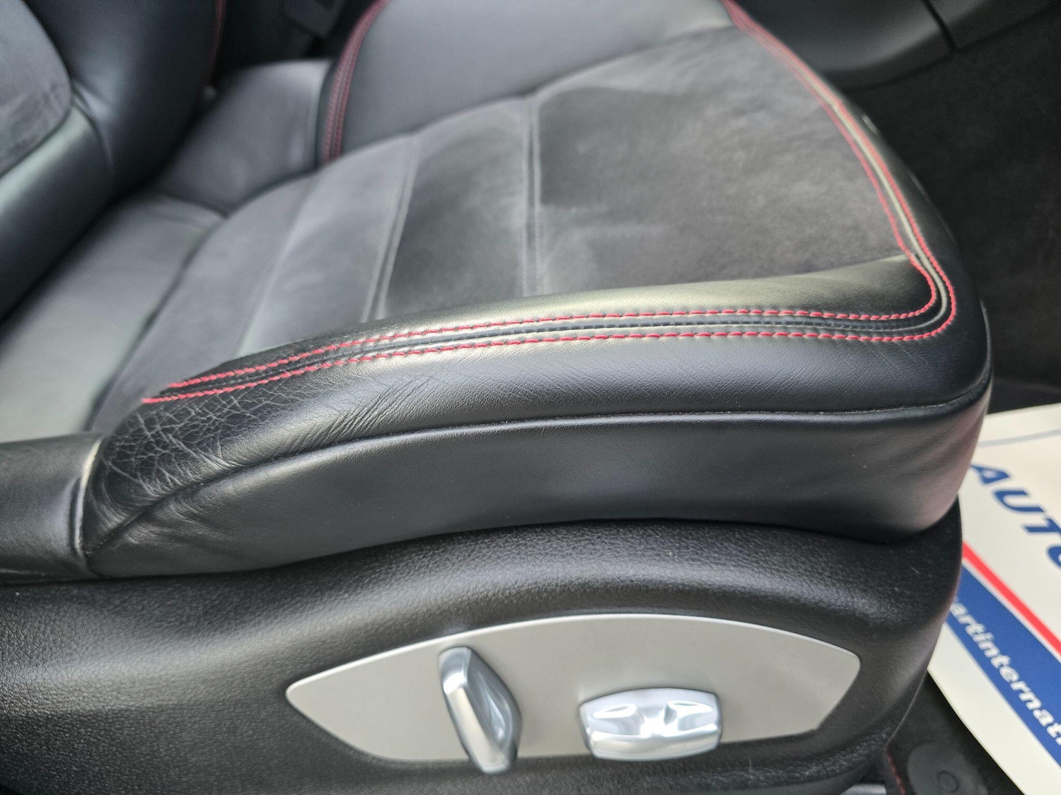 Used Porsche Macan for sale - 77497268: Photo 53