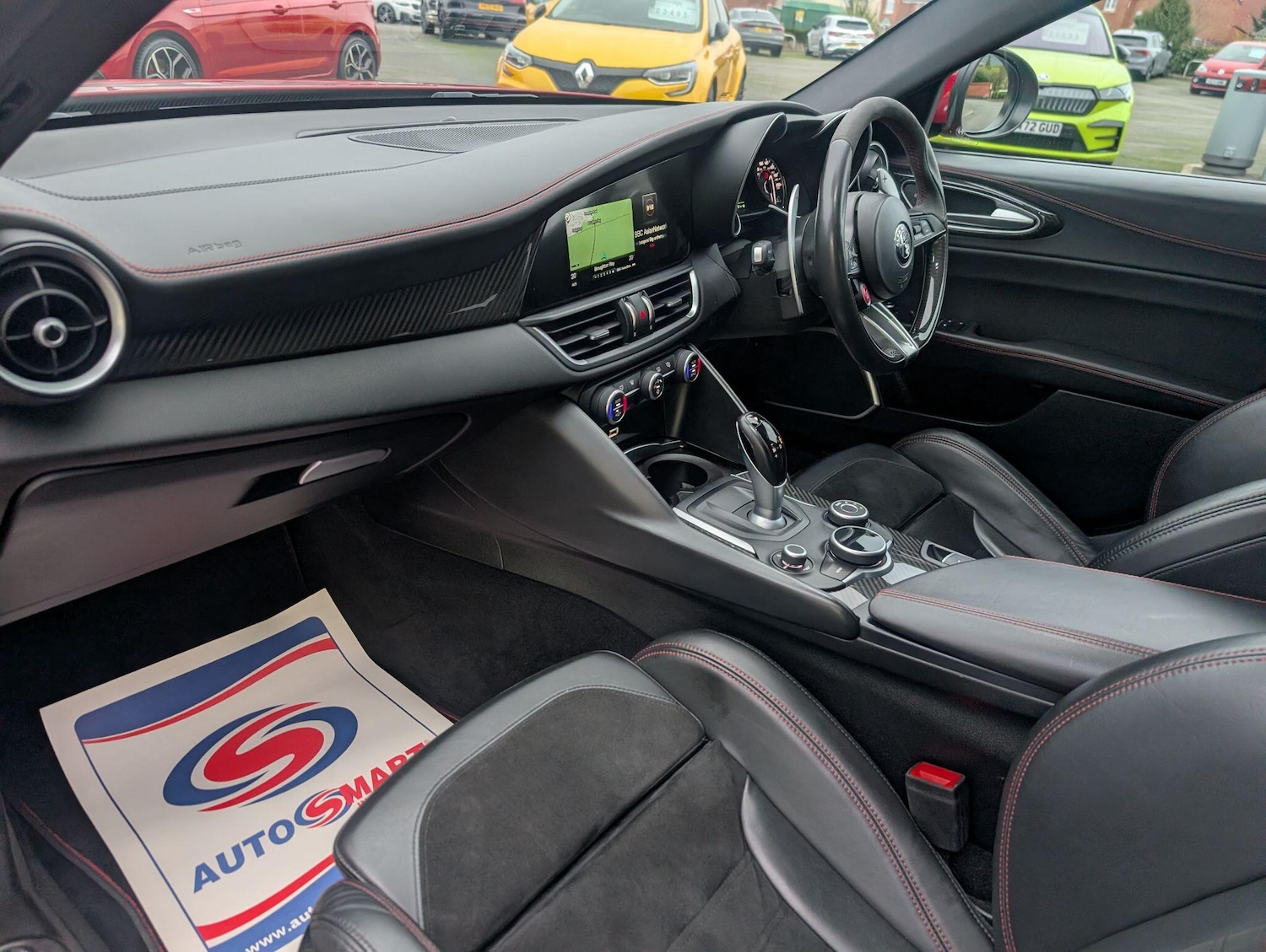 Used Alfa Romeo Giulia 2017 for sale - 77427612: Photo 12