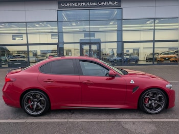 Used Alfa Romeo Giulia 2017 for sale - 77427612: Photo
