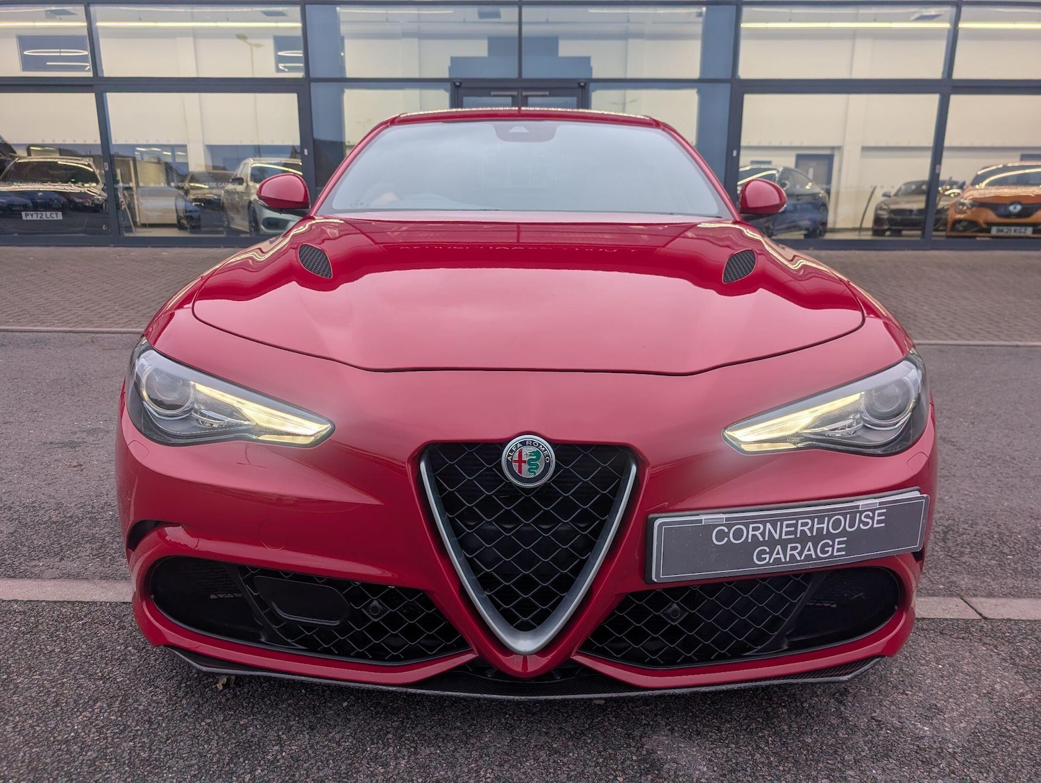Used Alfa Romeo Giulia 2017 for sale - 77427612: Photo 5