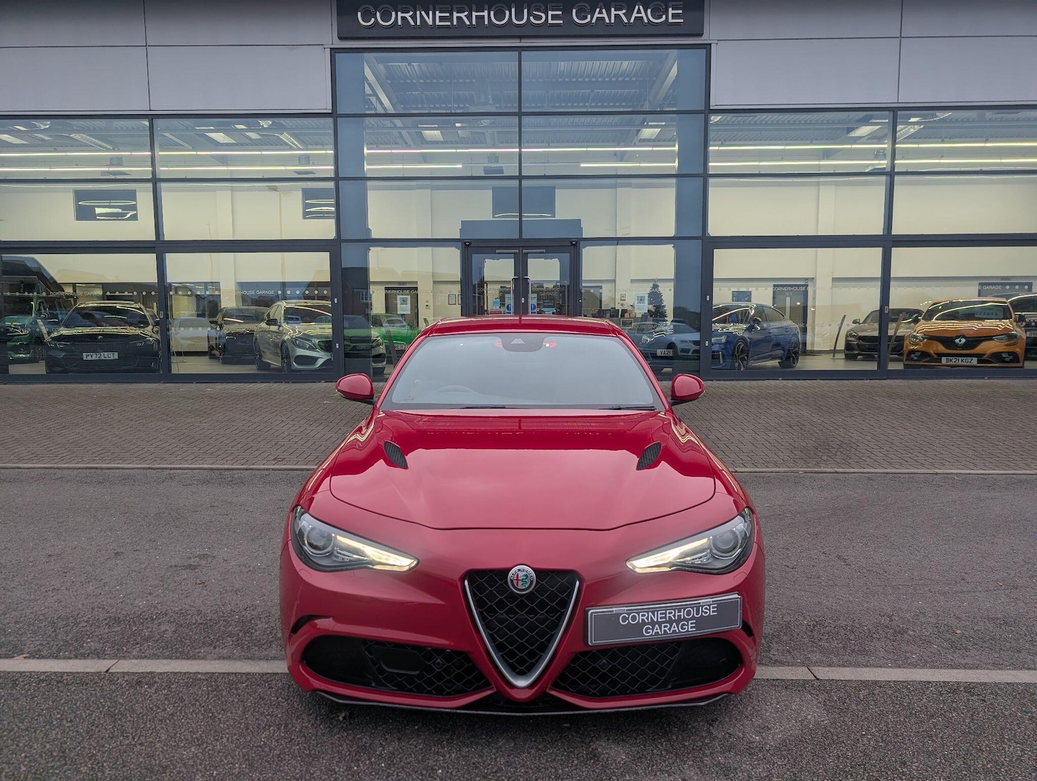 Used Alfa Romeo Giulia 2017 for sale - 77427612: Photo 6