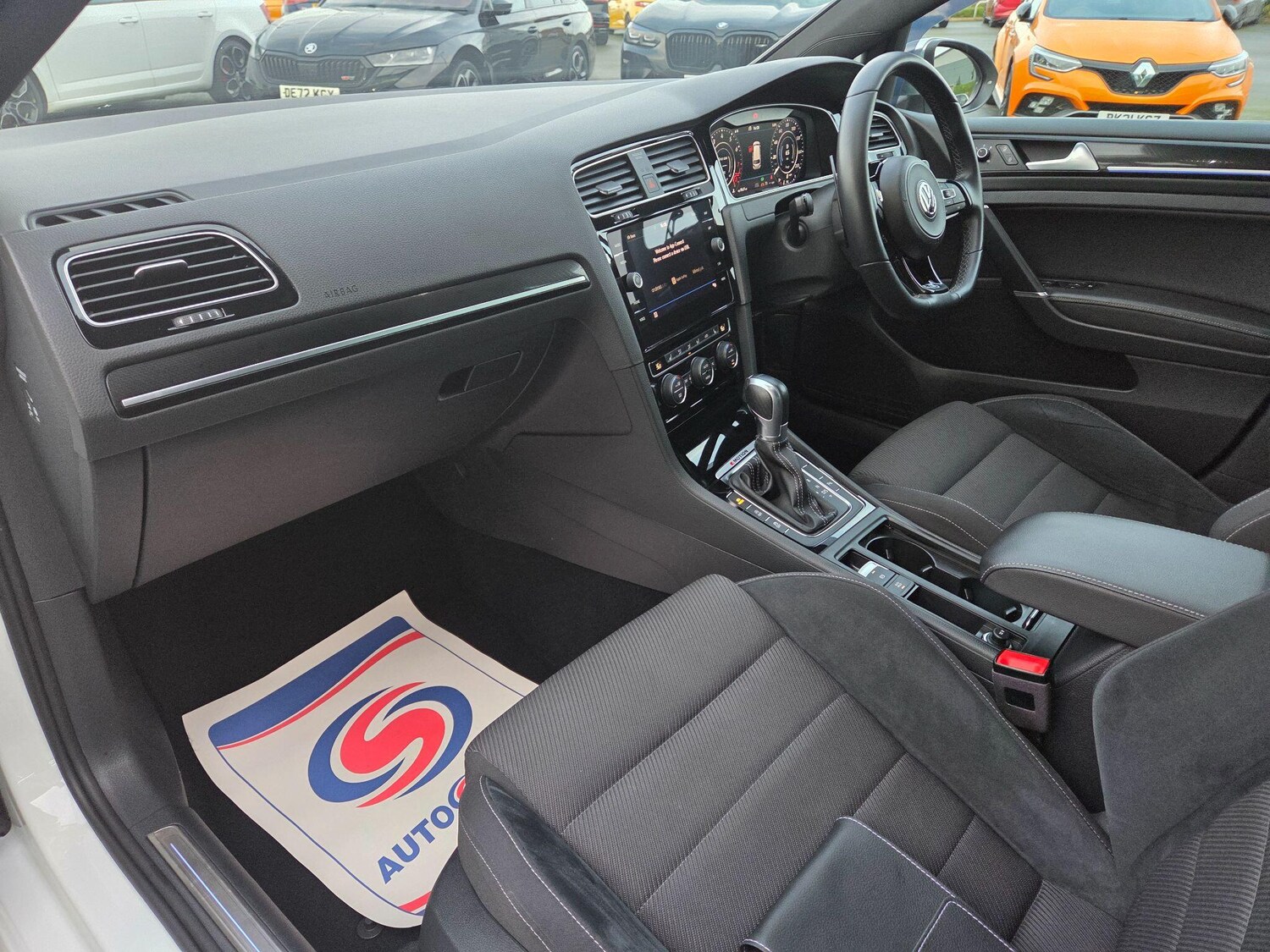 Used Volkswagen Golf 2019 for sale - 77427633: Photo 25