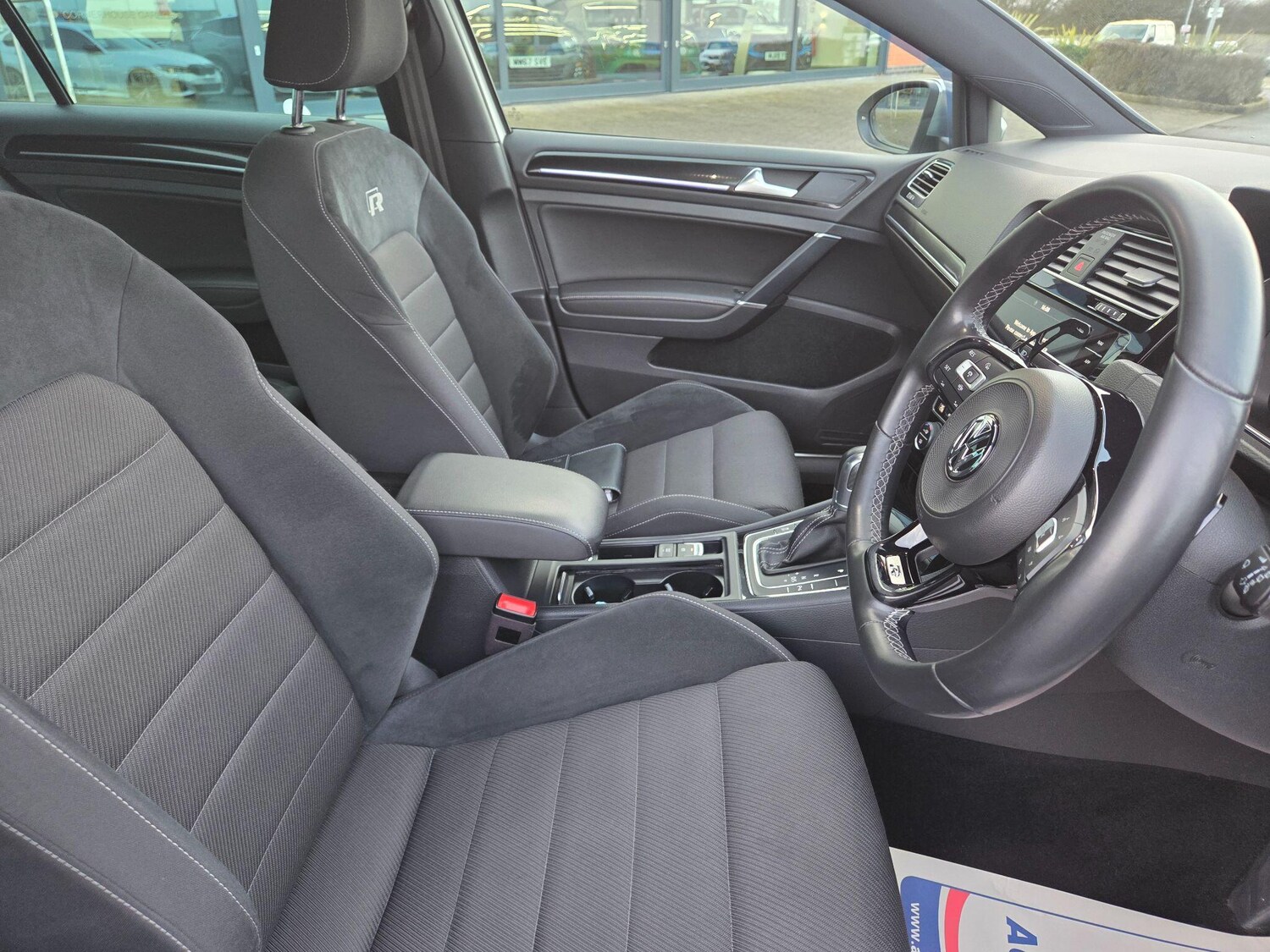 Used Volkswagen Golf 2019 for sale - 77427633: Photo 34