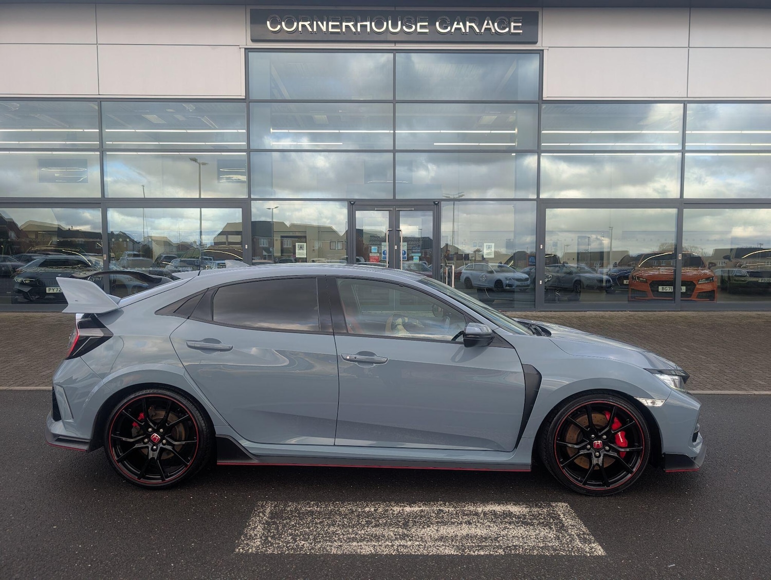 Used Honda Civic 2019 for sale - 77427655: Photo 3