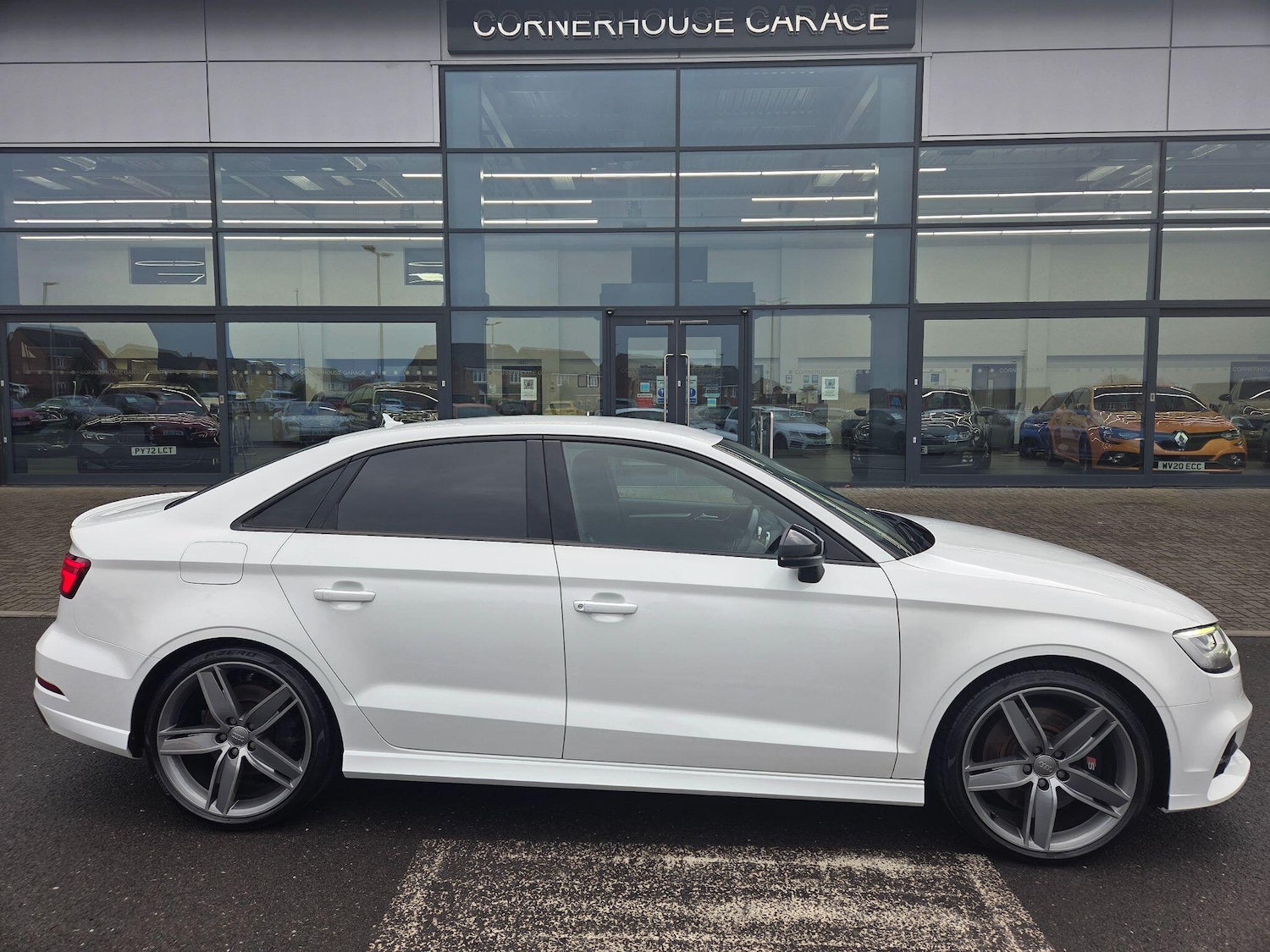 Used Audi A3 2018 for sale - 77427639: Photo 38