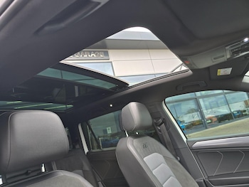 Used Volkswagen Tiguan Allspace 2020 for sale - 78377221: Photo