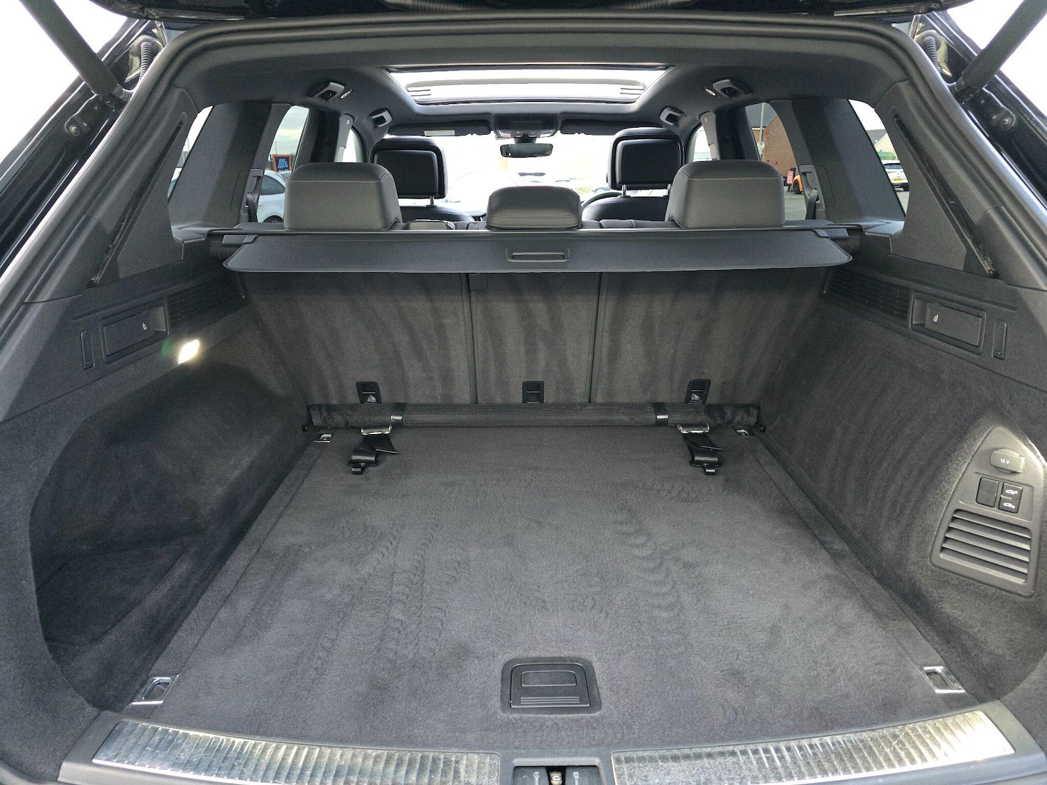 Used Volkswagen Touareg 2020 for sale - 77427598: Photo 23