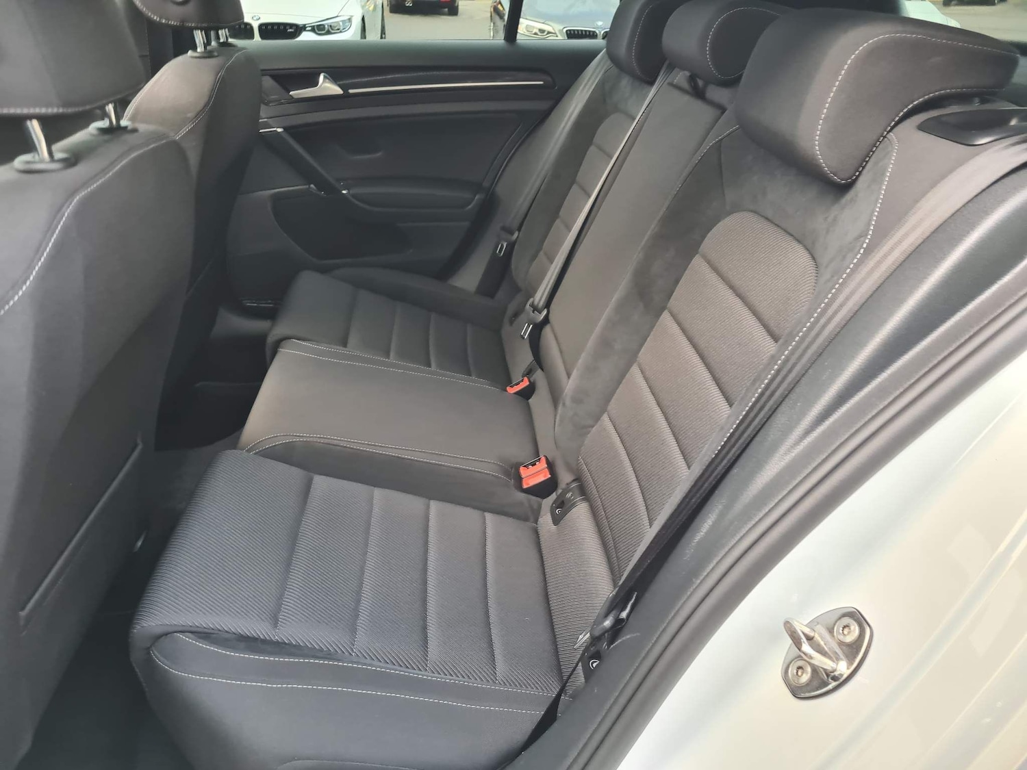 Used Volkswagen Golf 2017 for sale - 65026080: Photo 38